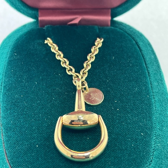 GUCCI ゴールド チェンジベル けんけん GUCCI グッチ チェンジベゼル レディース腕時計 チェーンベルト